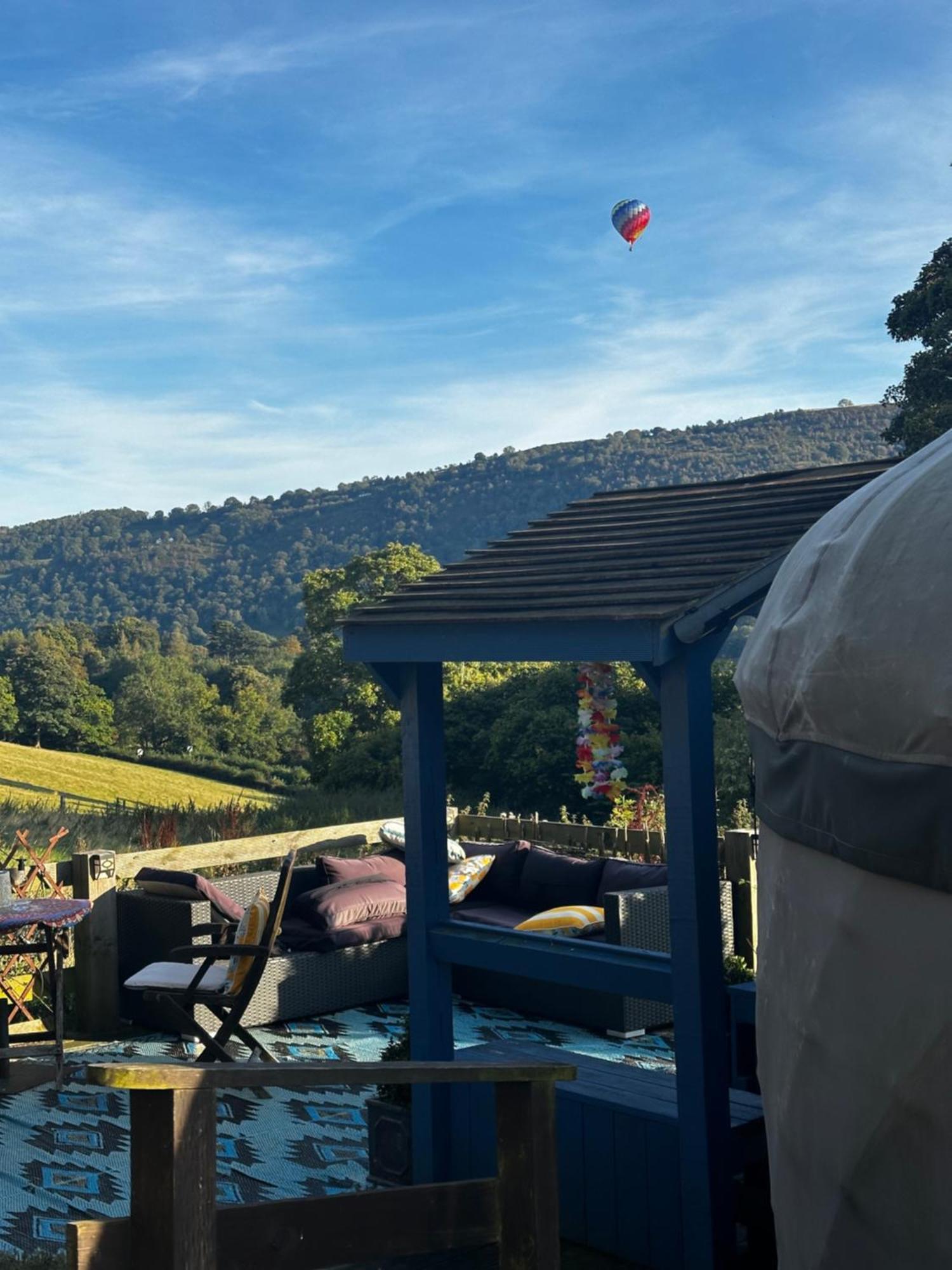 Sunbank Yurt Hotell Llangollen Exteriör bild